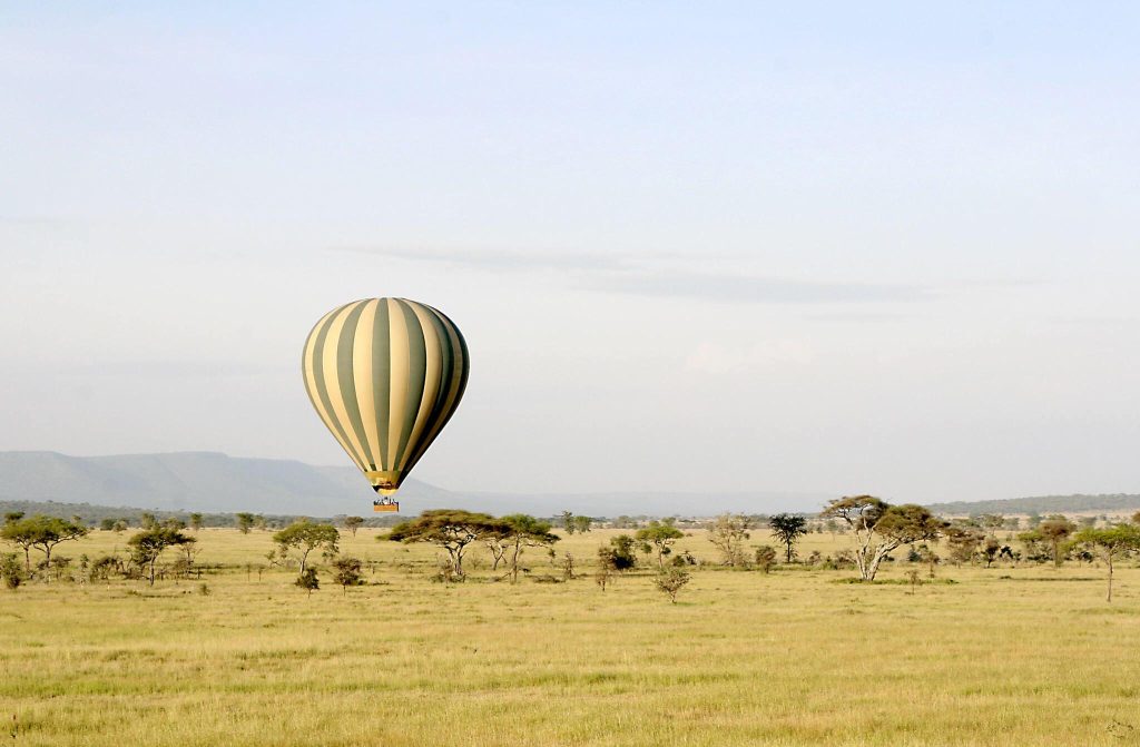 9 days Serengeti wildebeest migration safari